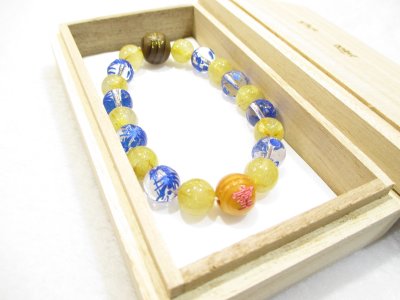 画像3: パワーストーン・京都/【金運、商売繁盛、家運隆盛、水難防止、子孫繁栄、五穀豊穣、社会的成功、必勝祈願】【八大龍王神】彫刻【神代杉】【そしじ(宗、主、神)】彫刻【柘植】【皇帝龍彫刻本水晶(八神)】【ゴールドルチルクォーツ】ブレスレット、桐箱付き【伏見の京屋】