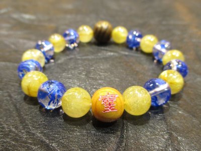 画像2: パワーストーン・京都/【金運、商売繁盛、家運隆盛、水難防止、子孫繁栄、五穀豊穣、社会的成功、必勝祈願】【八大龍王神】彫刻【神代杉】【そしじ(宗、主、神)】彫刻【柘植】【皇帝龍彫刻本水晶(八神)】【ゴールドルチルクォーツ】ブレスレット、桐箱付き【伏見の京屋】