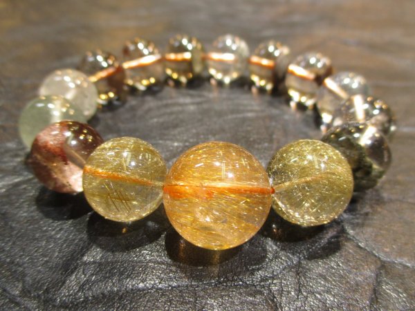 画像1: パワーストーン・京都/【高品質１点もの】【地上最強レベルの組み合わせ】【最強金運・財運・事業運】【オレンジルチルクォーツ】親玉１７、５ｍｍ【シルバークォーツ】【スモーキーミックスガーデンファントム】ブレスレット、桐箱付き【天然石の京屋】 (1)