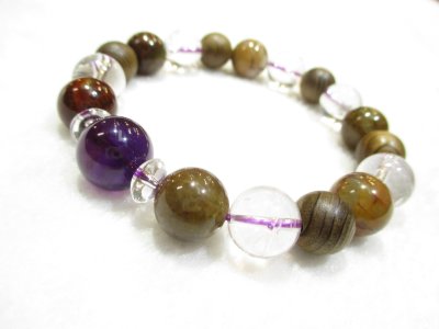 画像2: パワーストーン・京都/【直感力・夢・強力波動・健康】【ウルグアイ産アメジスト】【神代杉】【ピーターサイト】【ヒマラヤ産本水晶】【そろばん珠本水晶】ブレスレット桐箱付き【伏見の京屋】